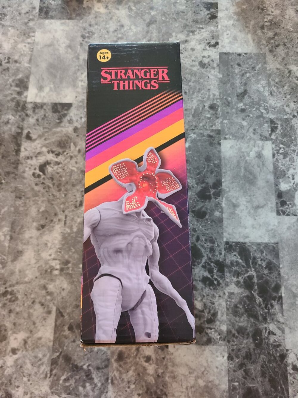 Stranger Things Demogorgon Remote Control Figure - Picture 9 of 10